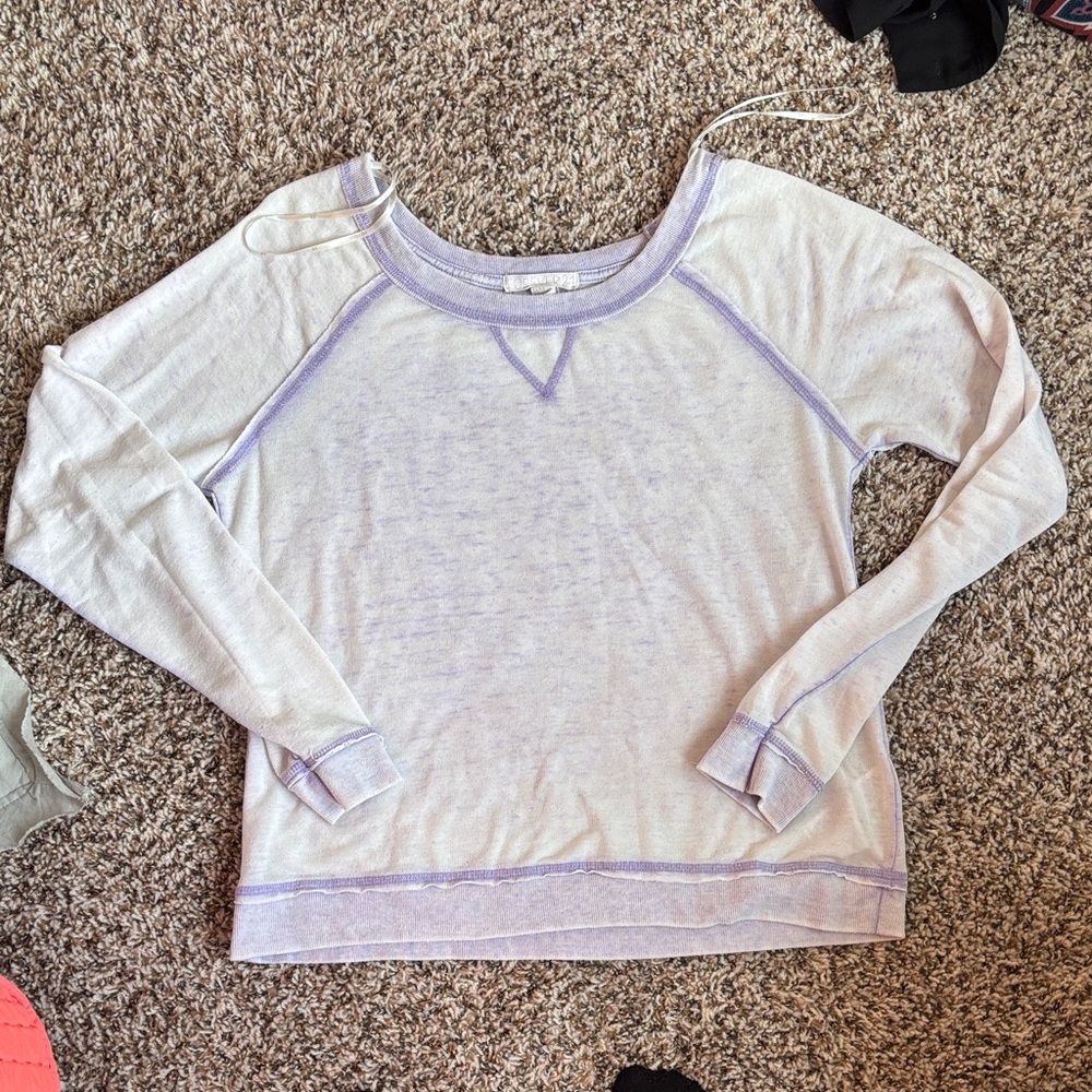 Forever 21 Lavender Crew Neck Top